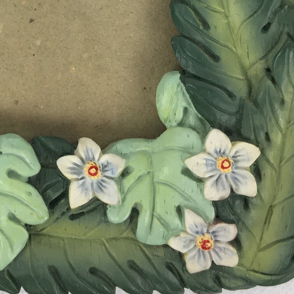 Tropical Safari Giraffe & Palm Fronds Picture Frame - Picture 5 of 7